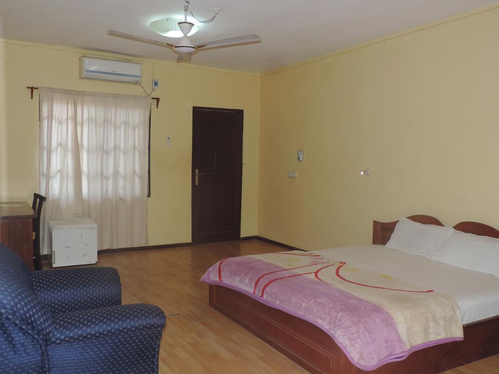 Is Guest House Cape Coast Eksteriør bilde